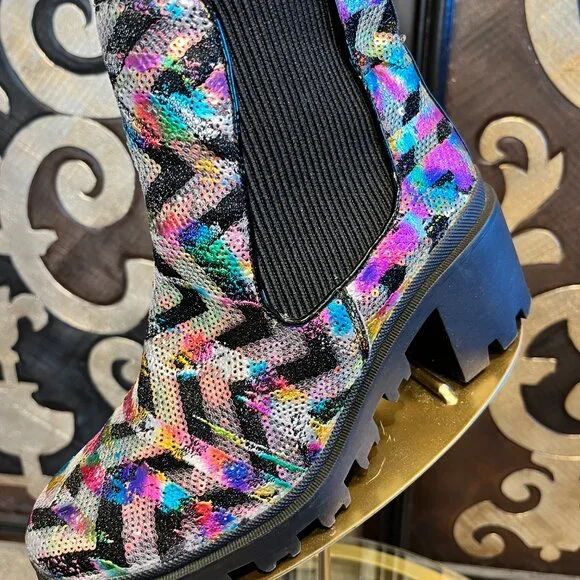 Betsey Johson Rowann black multi boots - Picture 2 of 9